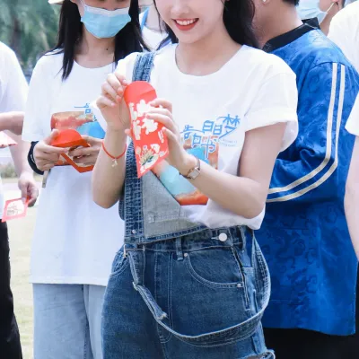 宣璐