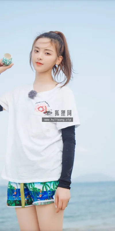 【6678】美女人物壁纸 明星 歌手 演员 杨超越  4K 超清壁纸4096_2726@青蛙壁纸-笨猫小站
